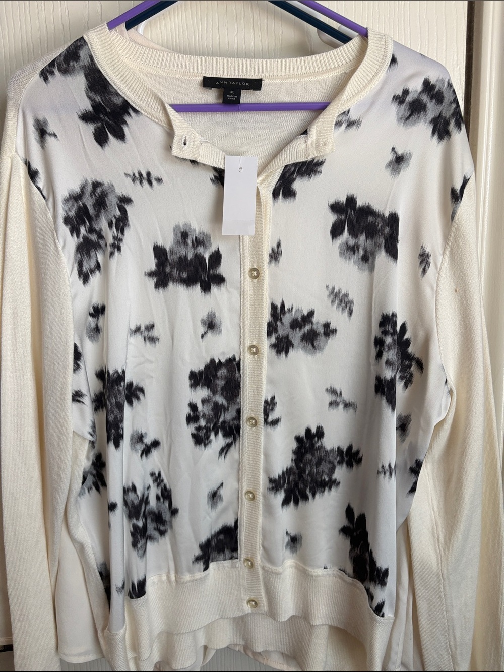 Ann Taylor Cream and Black Floral Button-Front Top